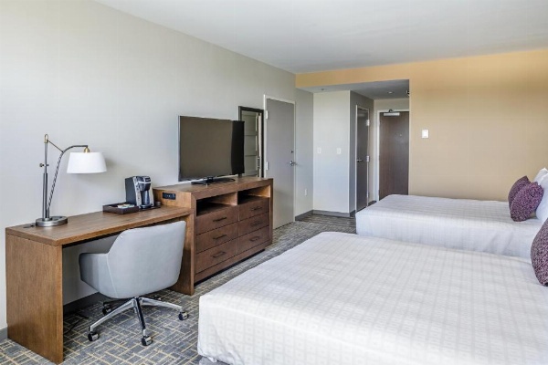 Hotel Madison & Shenandoah Conference Ctr. image 13